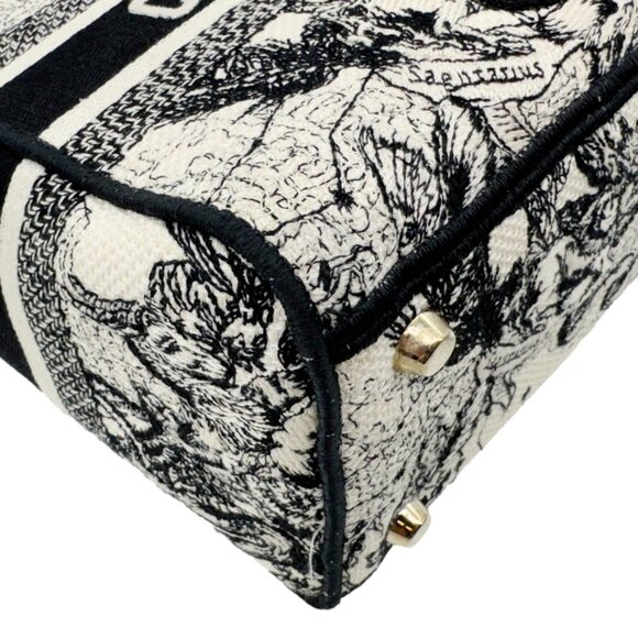 Christian Dior  Lady D-Lite Medium Embroidered Zodiac Toile De Jouy Shoulder Bag - Picture 8 of 13